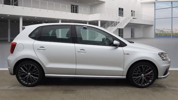 Used Volkswagen Polo 2017 for sale - 76185581: Photo 8