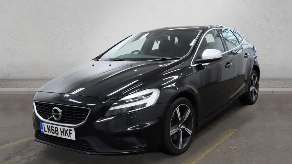 Used Volvo V40 2018 for sale - 76430417: Photo 5