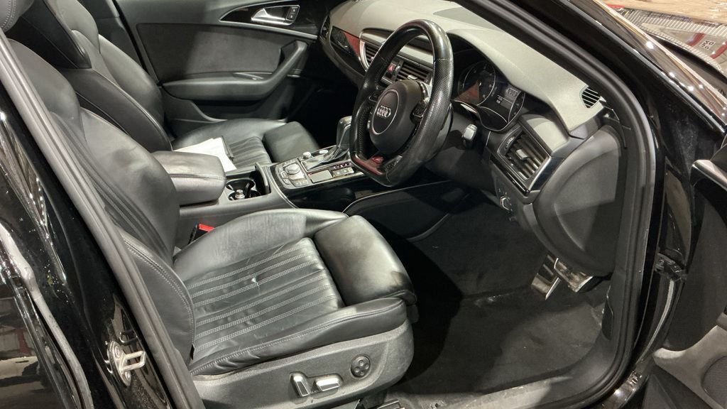 Used Audi A6 Saloon 2016 for sale - 76376221: Photo 2