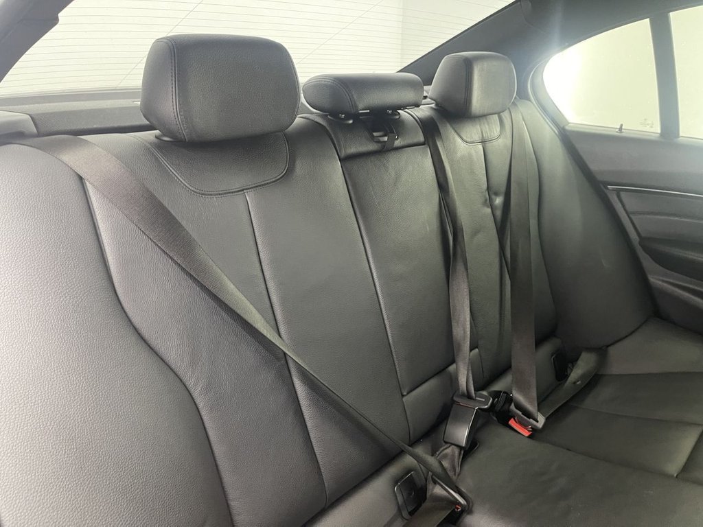 Used BMW 3 Series 2018 for sale - 77275735: Photo 13