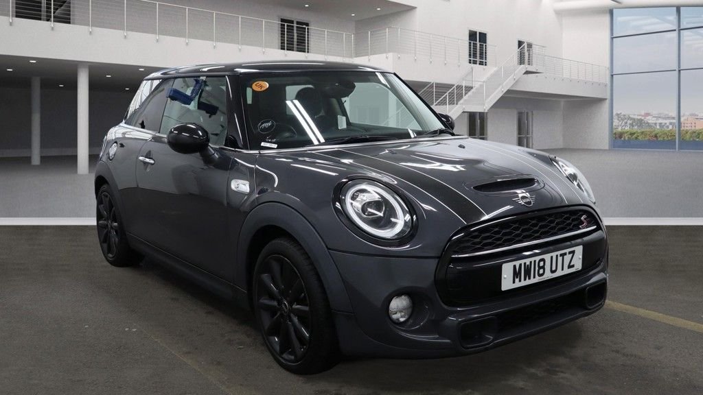 Used MINI Hatch 2018 for sale - 76731231: Photo 13