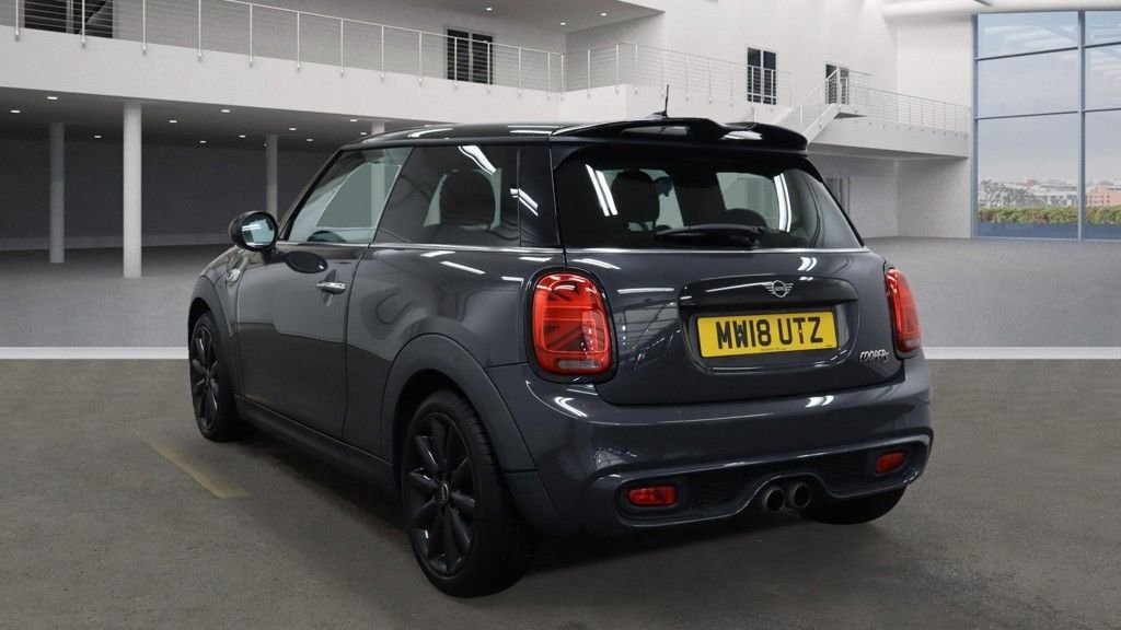 Used MINI Hatch 2018 for sale - 76731231: Photo 15