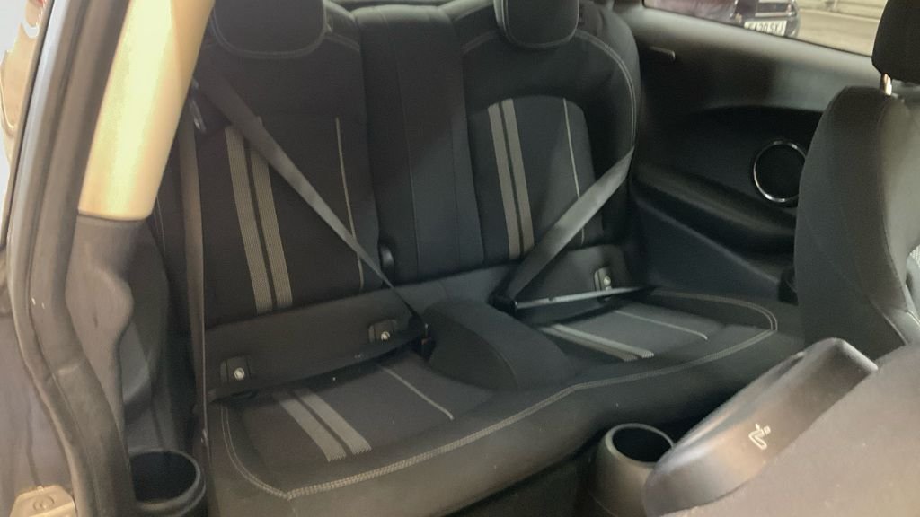 Used MINI Hatch 2018 for sale - 76731231: Photo 20