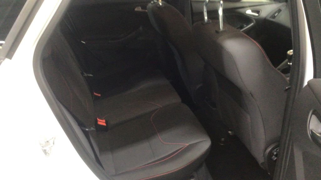 Used Ford Focus 2017 for sale - 76291549: Photo 9