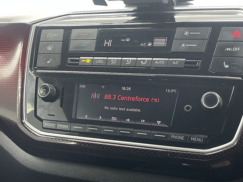 Used Volkswagen up! 2021 for sale - 76372489: Photo 29