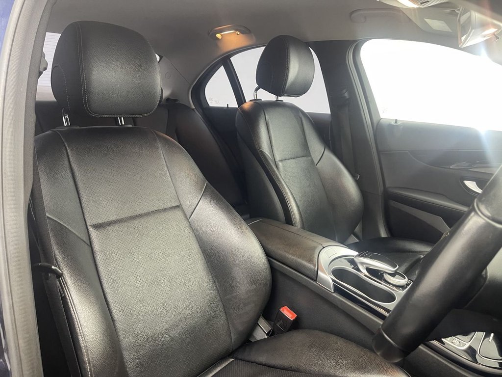 Used Mercedes-Benz C Class 2017 for sale - 76380055: Photo 2