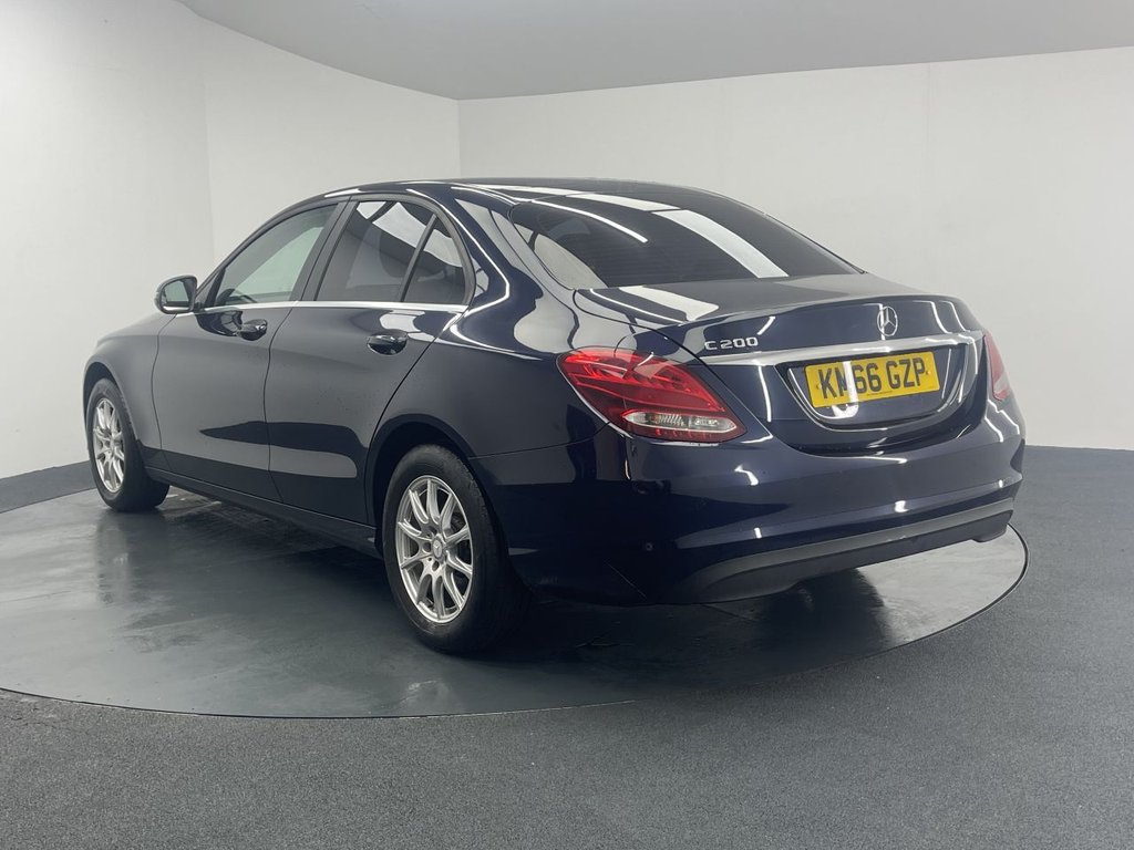 Used Mercedes-Benz C Class 2017 for sale - 76380055: Photo 7