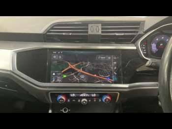 Used Audi Q3 2020 for sale - 75264436: Photo