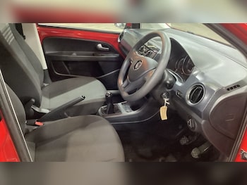 Used Volkswagen up! 2019 for sale - 76486968: Photo