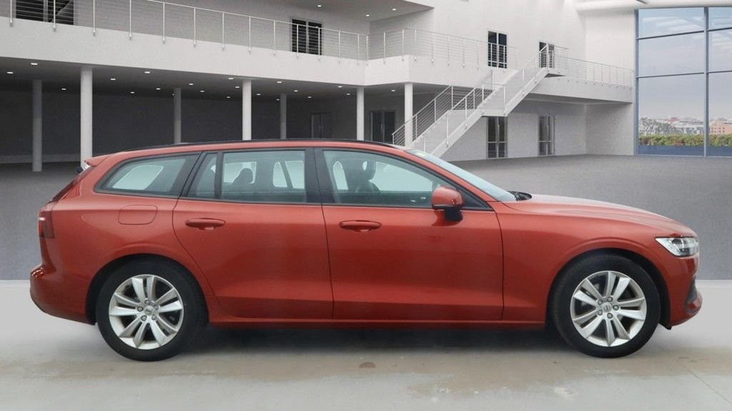 Used Volvo V60 2018 for sale - 76731186: Photo 17