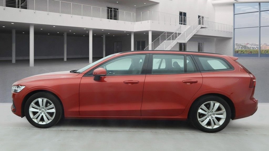 Used Volvo V60 2018 for sale - 76731186: Photo 18