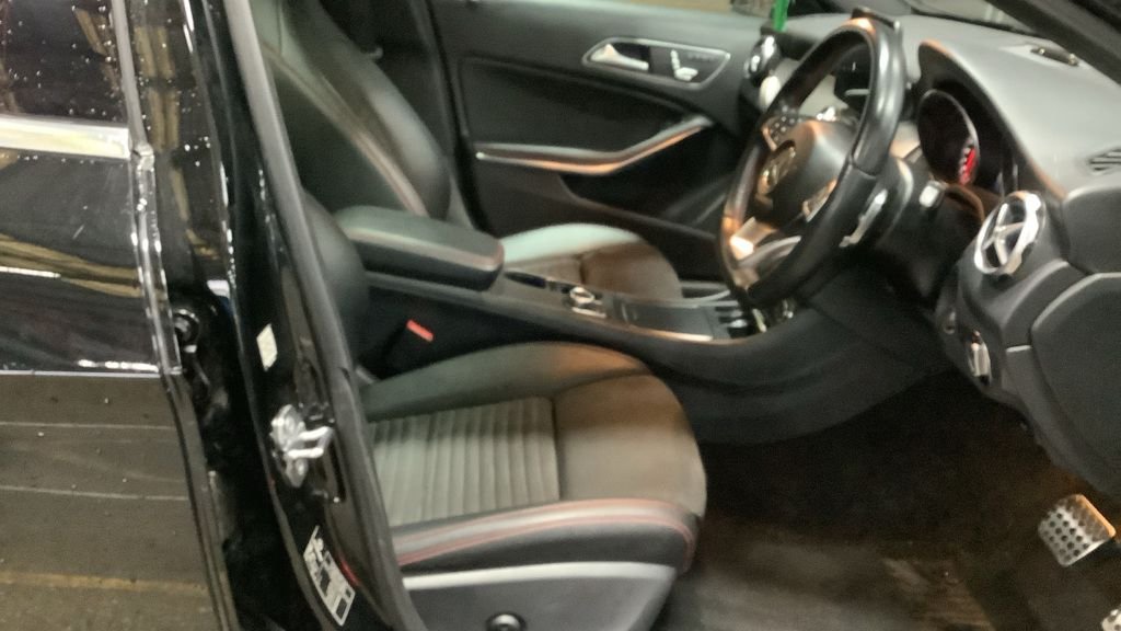 Used Mercedes-Benz GLA 2018 for sale - 77408236: Photo 2