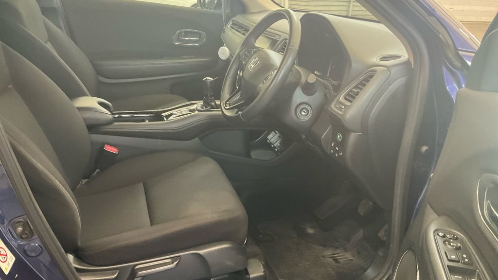 Used Honda HR-V 2016 for sale - 78030550: Photo 2