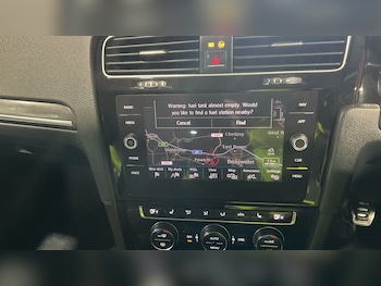 Used Volkswagen Golf 2018 for sale - 77755340: Photo