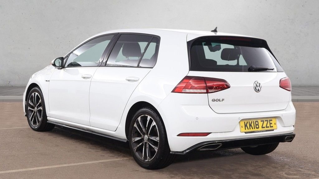 Used Volkswagen Golf 2018 for sale - 78181830: Photo 6