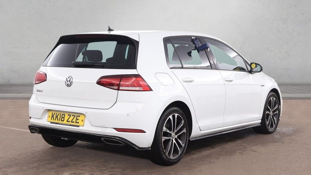 Used Volkswagen Golf 2018 for sale - 78181830: Photo 7