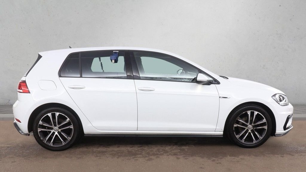 Used Volkswagen Golf 2018 for sale - 78181830: Photo 8