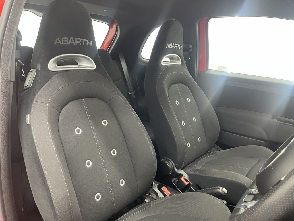 Used Abarth 595 2019 for sale - 76132610: Photo 2