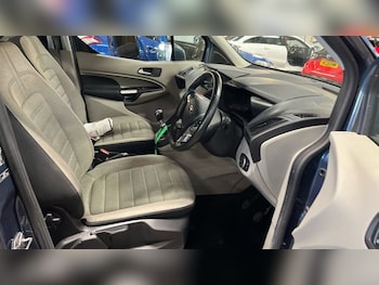 Used Ford Grand Tourneo Connect 2019 for sale - 77765047: Photo