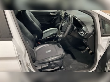 Used Ford Fiesta 2018 for sale - 75758510: Photo