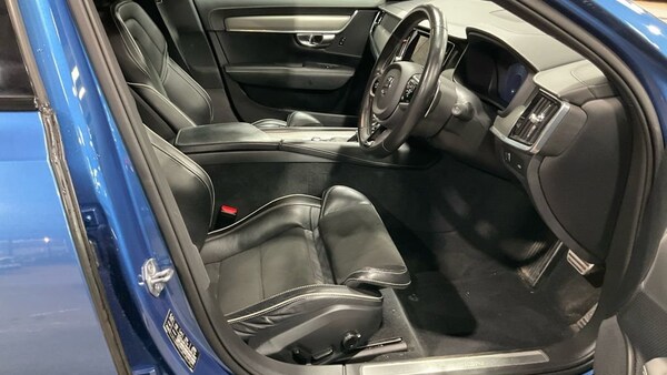 Used Volvo V90 2019 for sale - 76185685: Photo 2