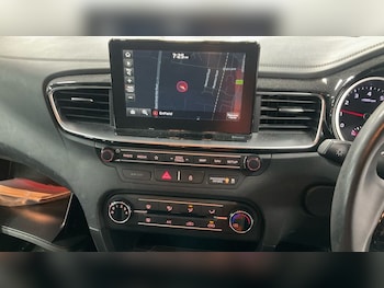 Used Kia Ceed 2018 for sale - 78315700: Photo