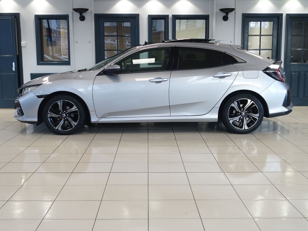 Used Honda Civic 2019 for sale - 77026826: Photo 10