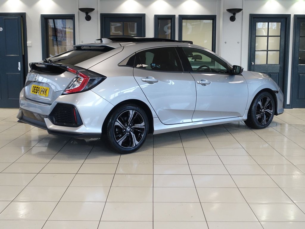 Used Honda Civic 2019 for sale - 77026826: Photo 7