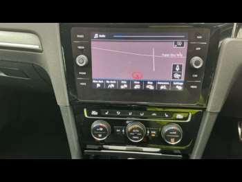 Used Volkswagen Golf 2018 for sale - 74866924: Photo