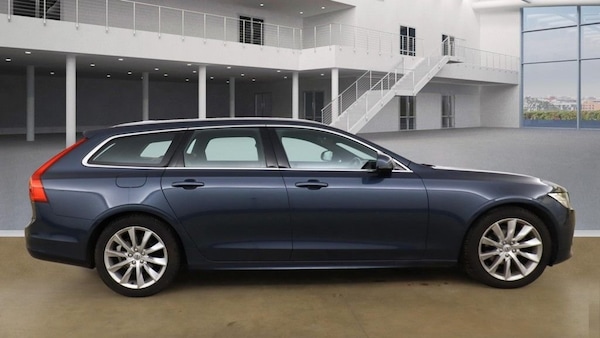 Used Volvo V90 2020 for sale - 76185688: Photo 8