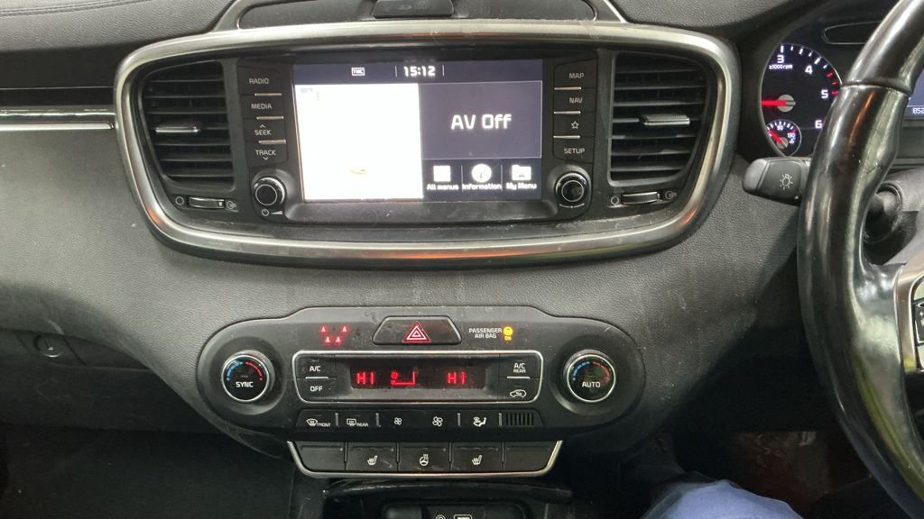 Used Kia Sorento 2018 for sale - 78181863: Photo 3