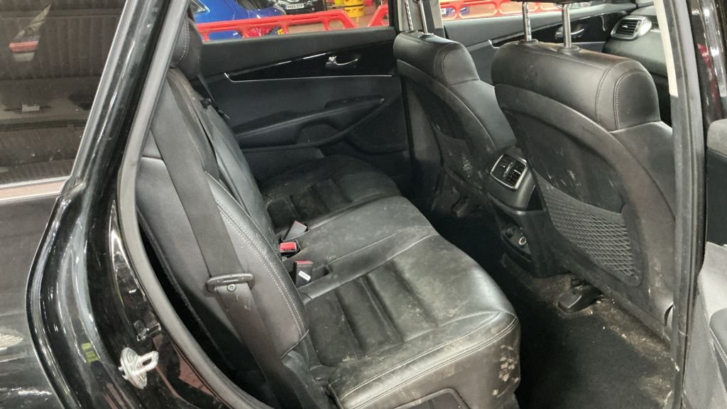 Used Kia Sorento 2018 for sale - 78181863: Photo 9