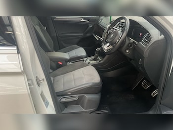 Used Volkswagen Tiguan 2019 for sale - 77547598: Photo