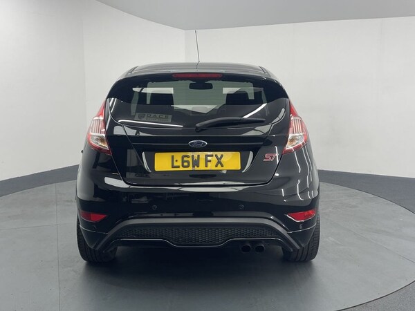 Used Ford Fiesta 2017 for sale - 76105428: Photo 10