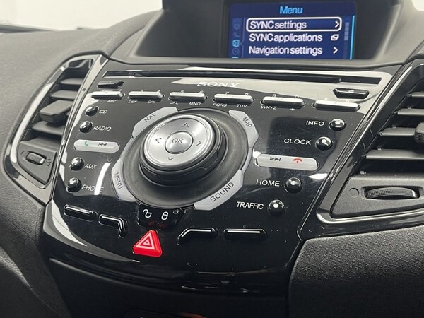 Used Ford Fiesta 2017 for sale - 76105428: Photo 33
