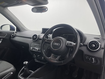 Used Audi A1 2018 for sale - 76841630: Photo