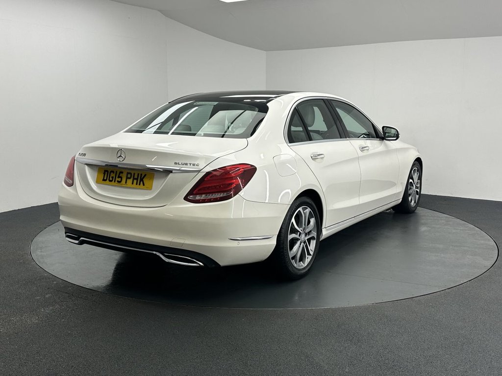 Used Mercedes-Benz C Class 2015 for sale - 78102743: Photo 10