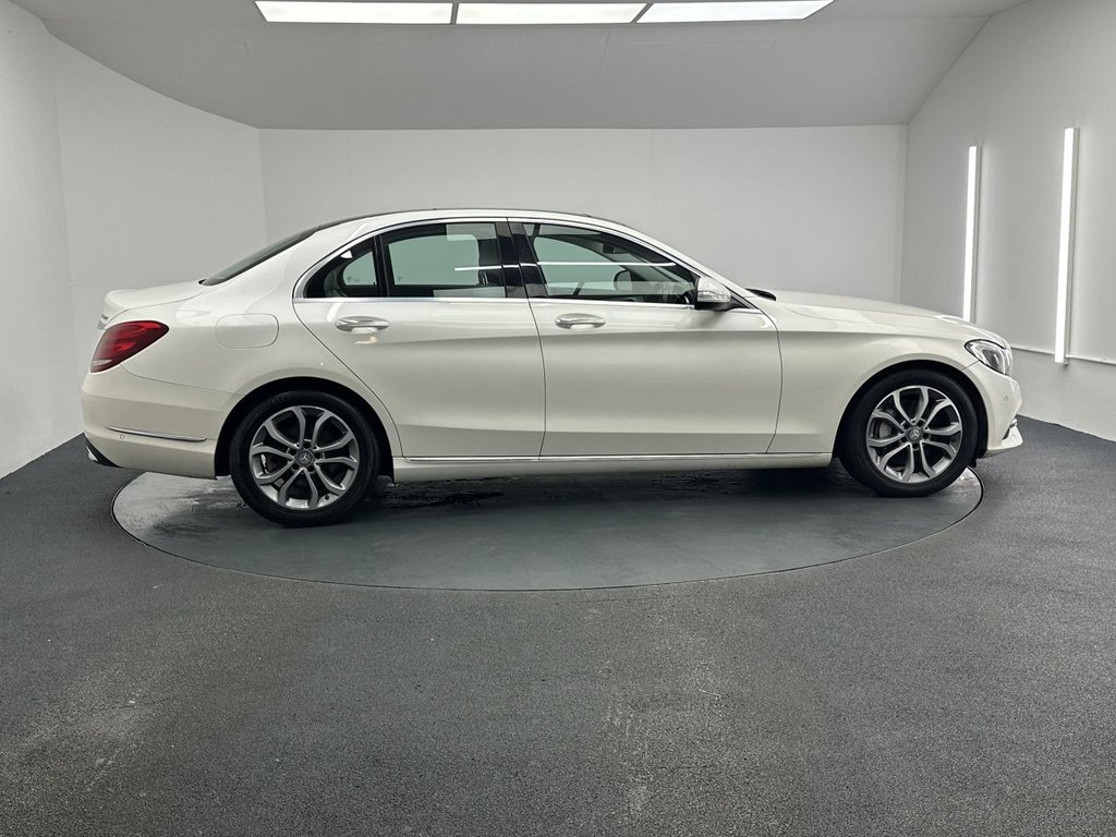 Used Mercedes-Benz C Class 2015 for sale - 78102743: Photo 11
