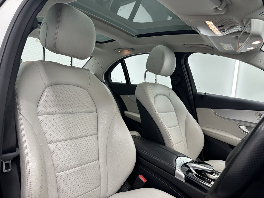 Used Mercedes-Benz C Class 2015 for sale - 78102743: Photo 2