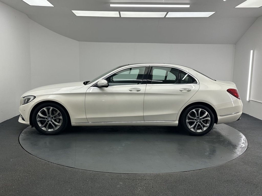 Used Mercedes-Benz C Class 2015 for sale - 78102743: Photo 7