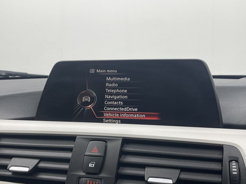 Used BMW 3 Series 2016 for sale - 76632172: Photo 27