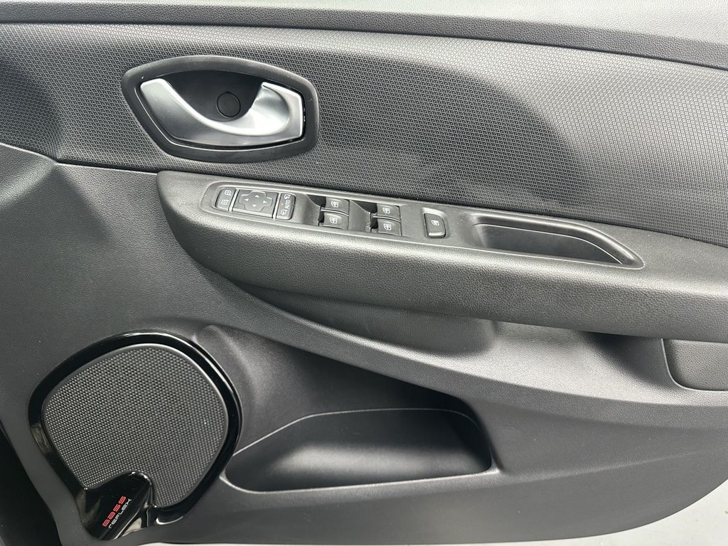 Used Renault Clio 2017 for sale - 78167268: Photo 17