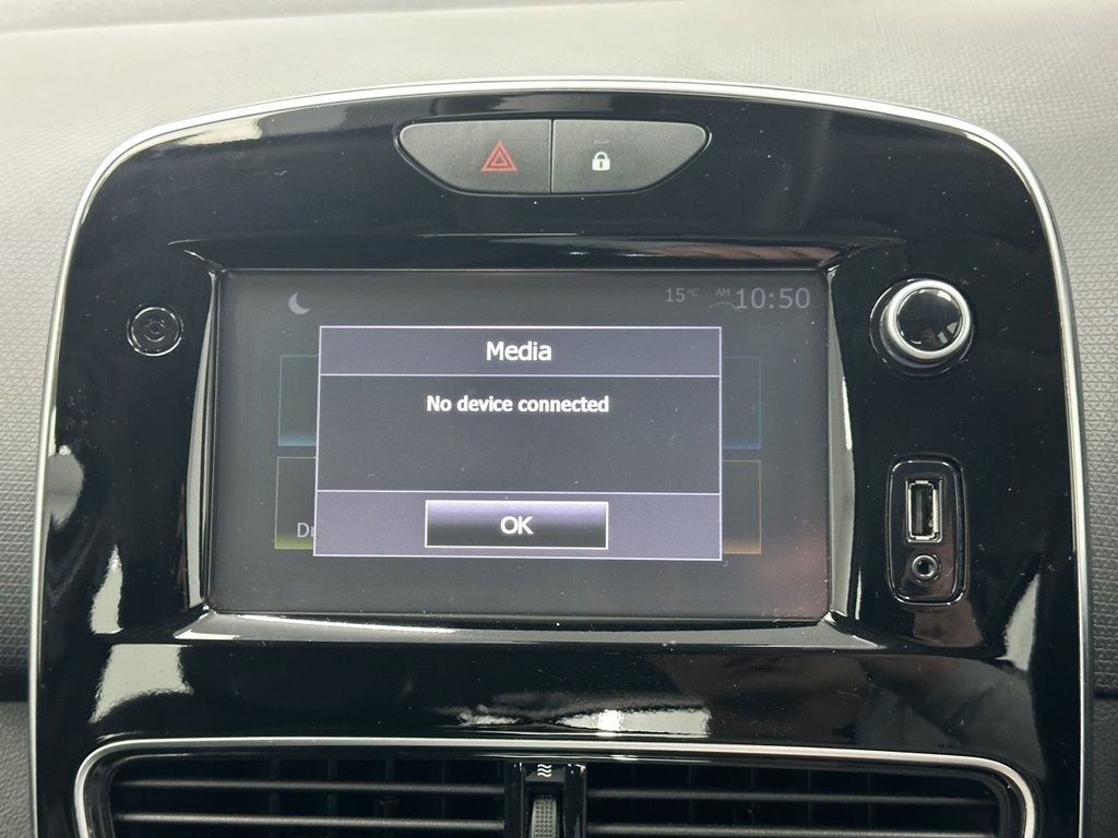 Used Renault Clio 2017 for sale - 78167268: Photo 27