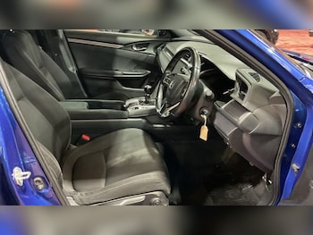 Used Honda Civic 2018 for sale - 77976285: Photo