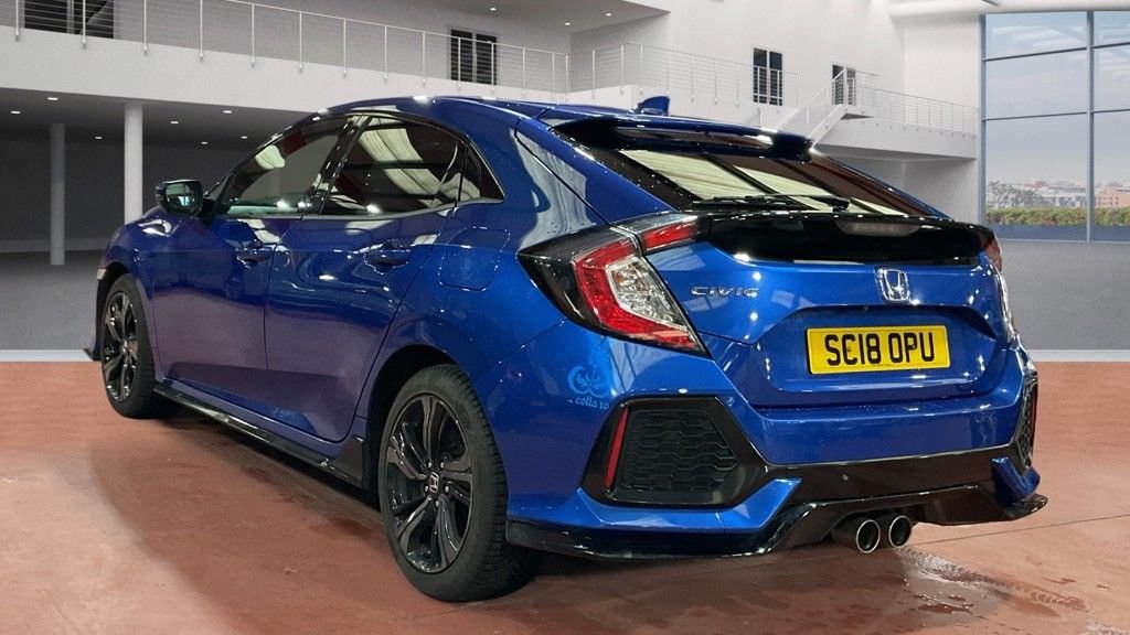 Used Honda Civic 2018 for sale - 77976285: Photo 5