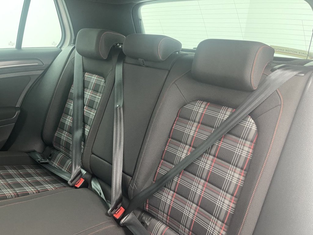 Used Volkswagen Golf 2018 for sale - 76454650: Photo 15