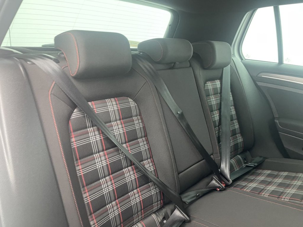 Used Volkswagen Golf 2018 for sale - 76454650: Photo 17