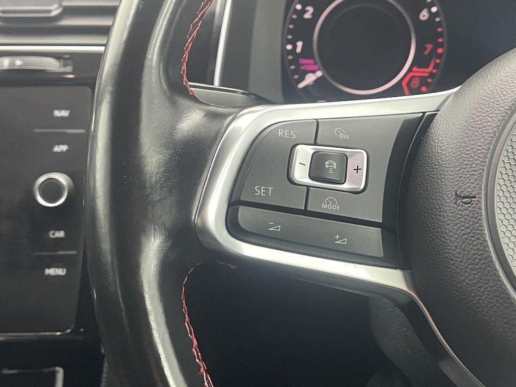 Used Volkswagen Golf 2018 for sale - 76454650: Photo 23