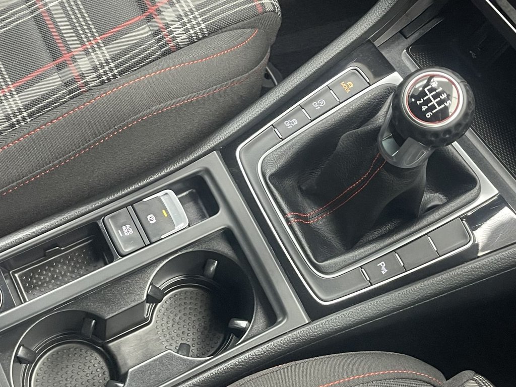 Used Volkswagen Golf 2018 for sale - 76454650: Photo 26