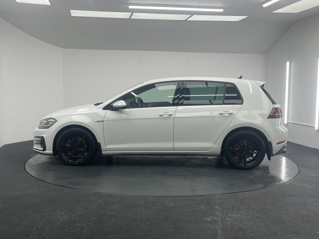 Used Volkswagen Golf 2018 for sale - 76454650: Photo 7